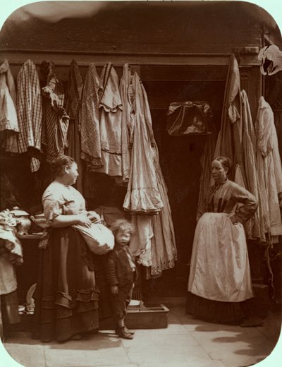 De oude kledingswinkel, Seven Dials, uit 